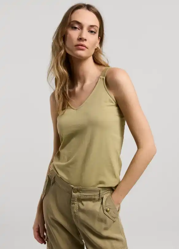 summum top green