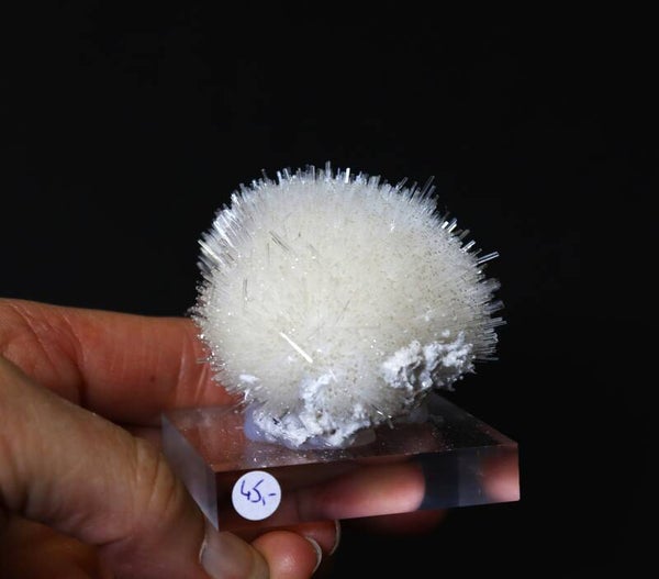 Mesoliet spray ball