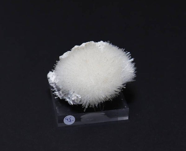 Mesoliet spray ball