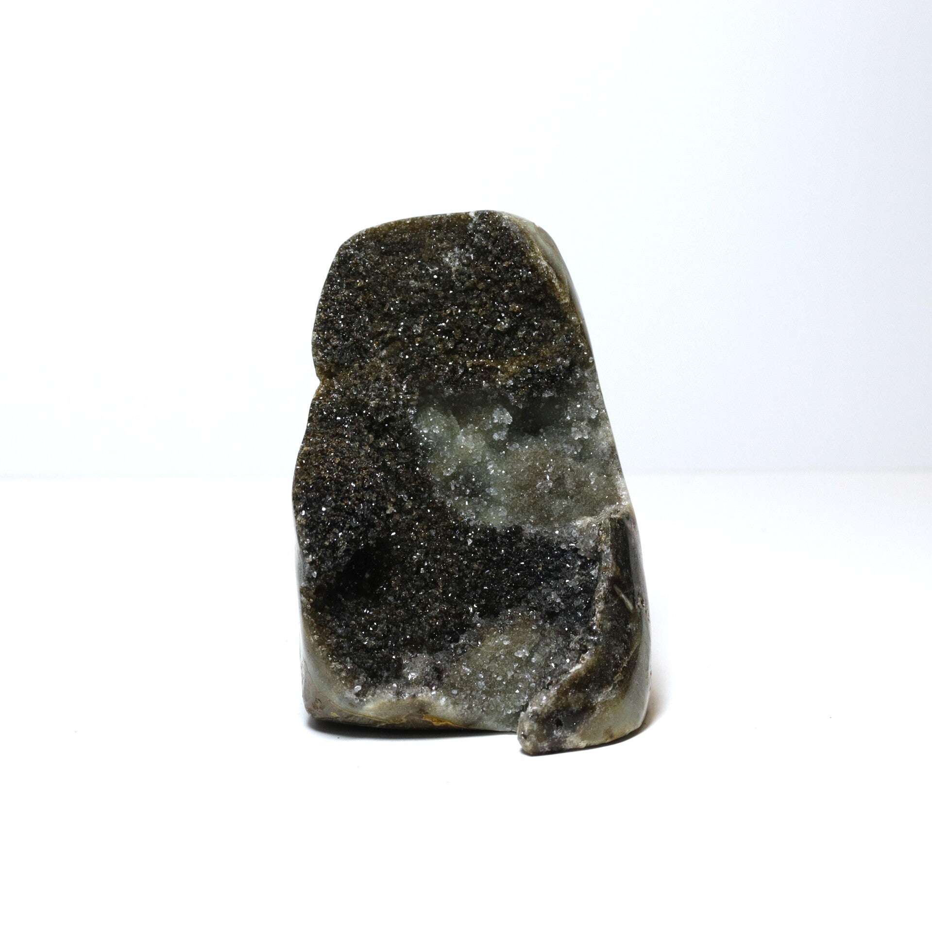Zwarte 'Galaxy' amethist