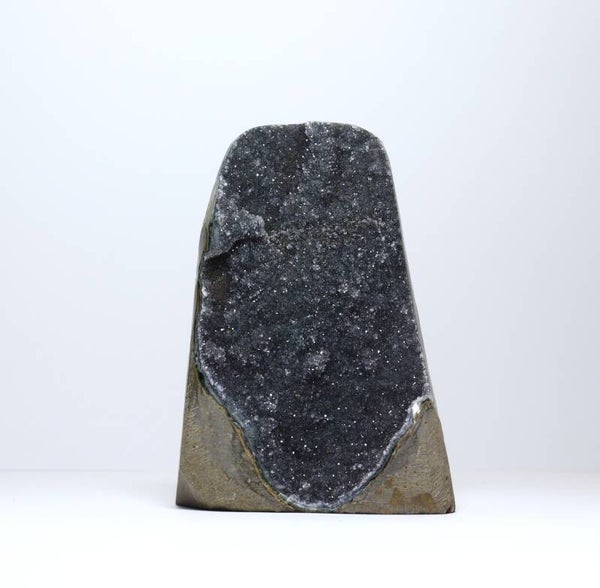 Zwarte 'Galaxy' amethist