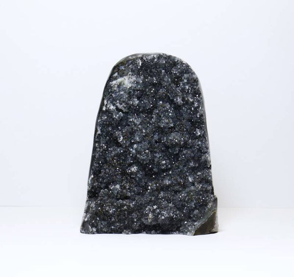 Zwarte 'Galaxy' amethist