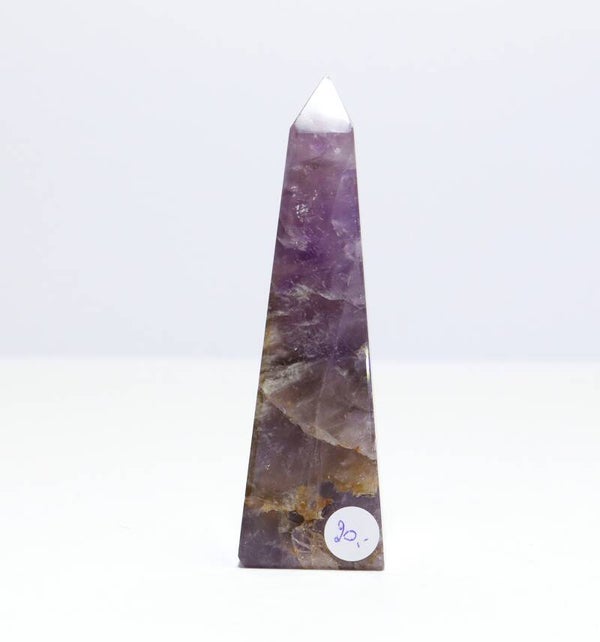Amethist obelisk