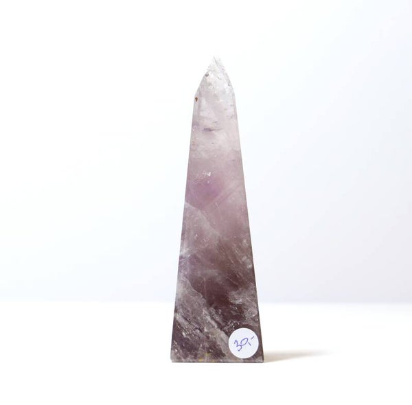 Amethist obelisk