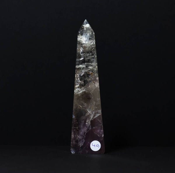 Amethist obelisk