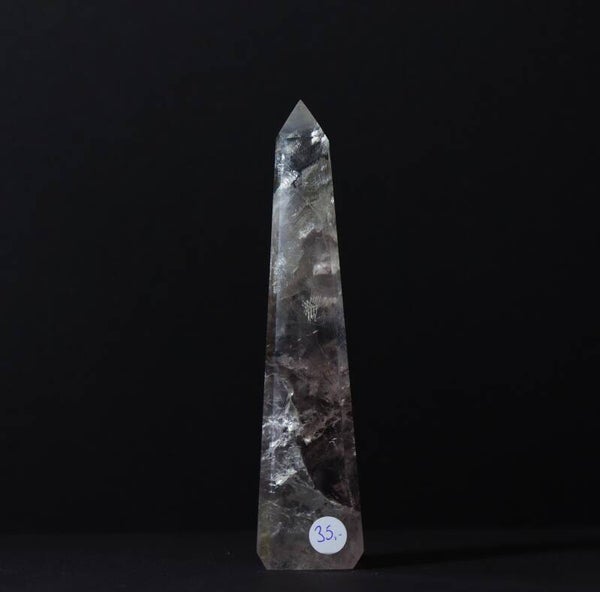 Amethist obelisk