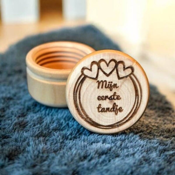 `Houten Tandendoosje