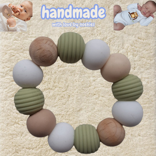 Noekies Handgemaakte Bijtring khaki beige nr 3