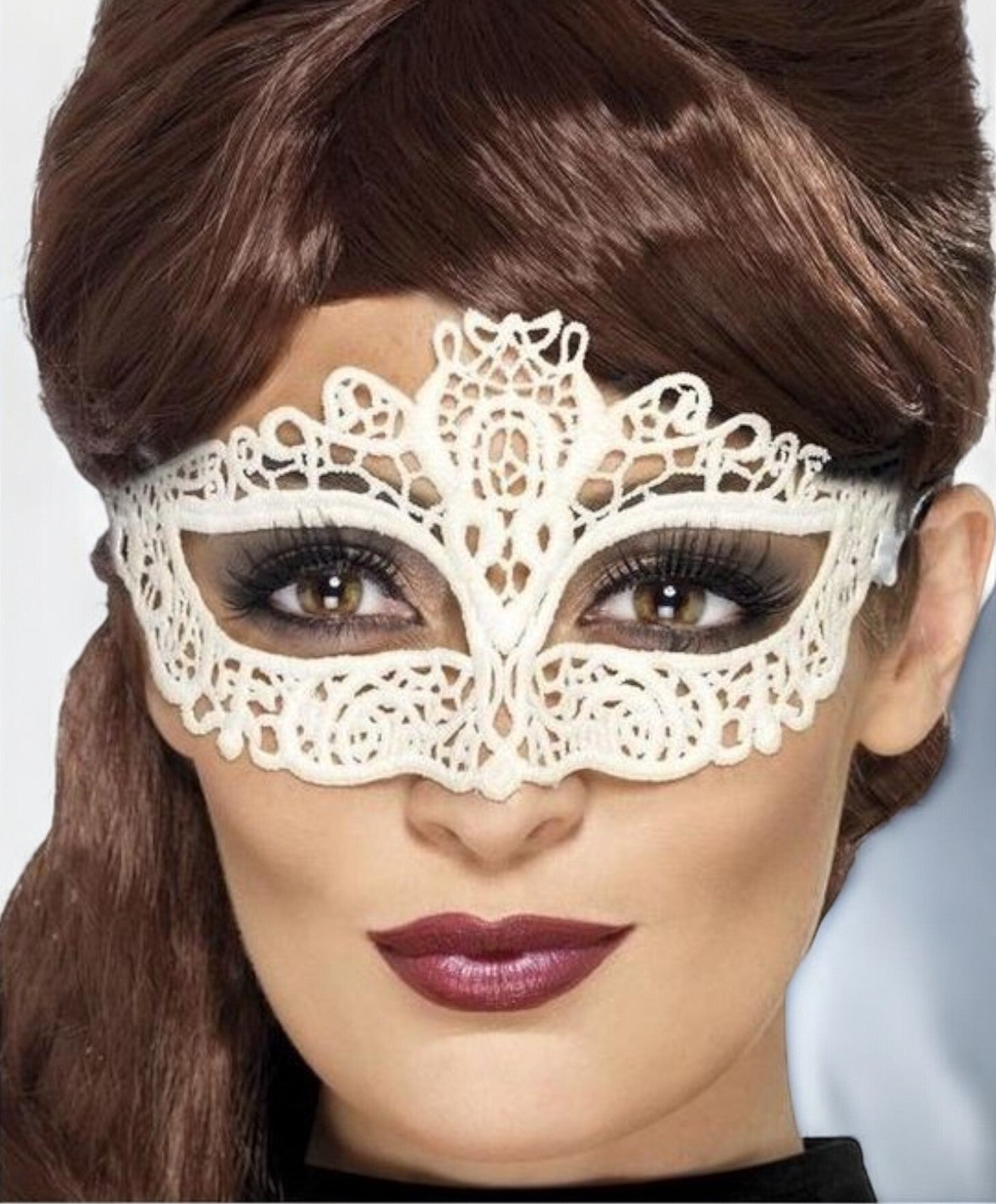 Wit kanten oogmasker voor dames