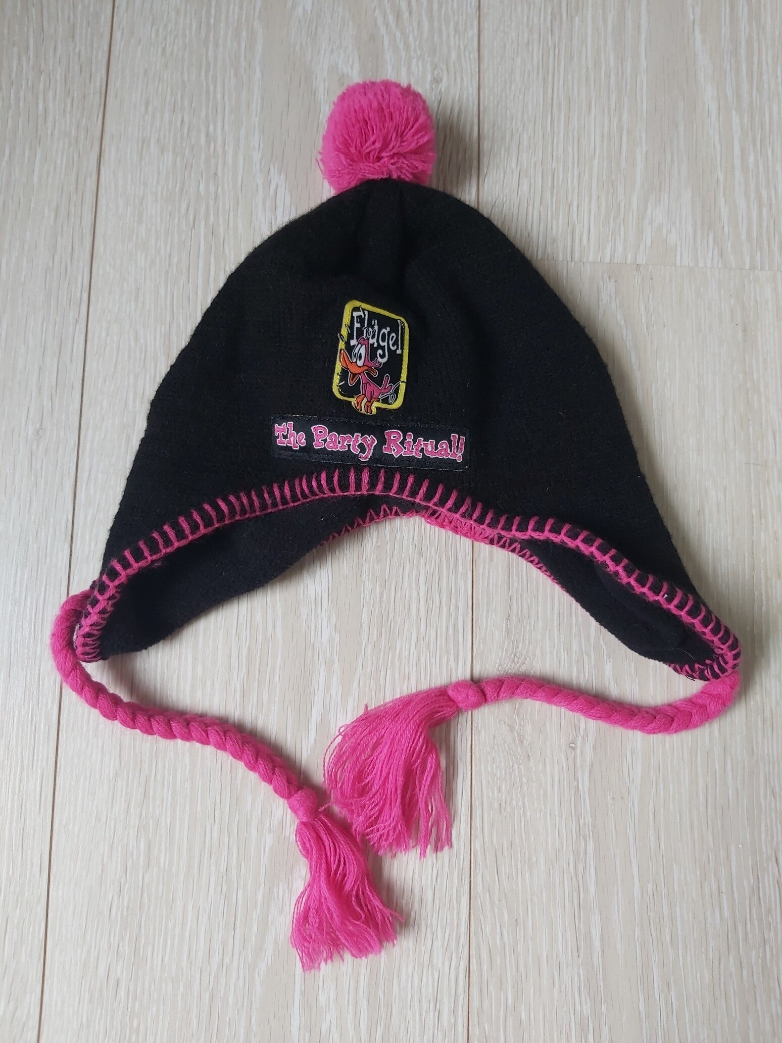 Flugel winter muts one size zwart roze