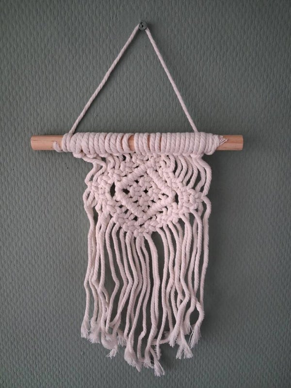 Bohemian wanddecoratie macrame hanger ruit 38cm x20cm