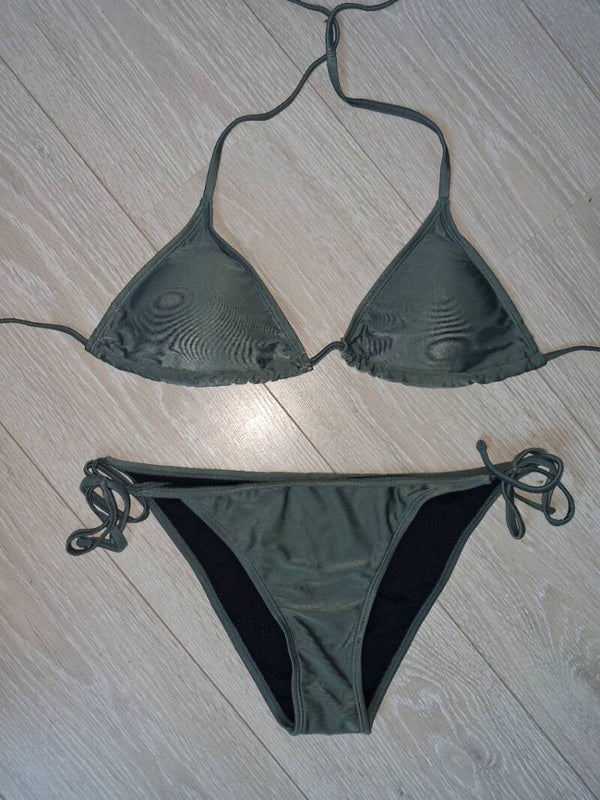 Groene bikiniset L
