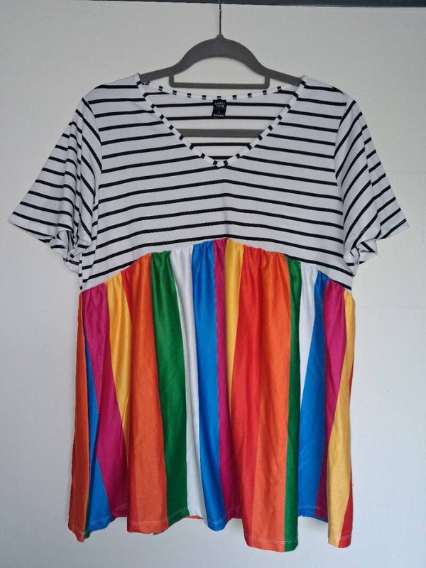 EMERY ROSE zwarte, witte, multicolor tuniek, maat L