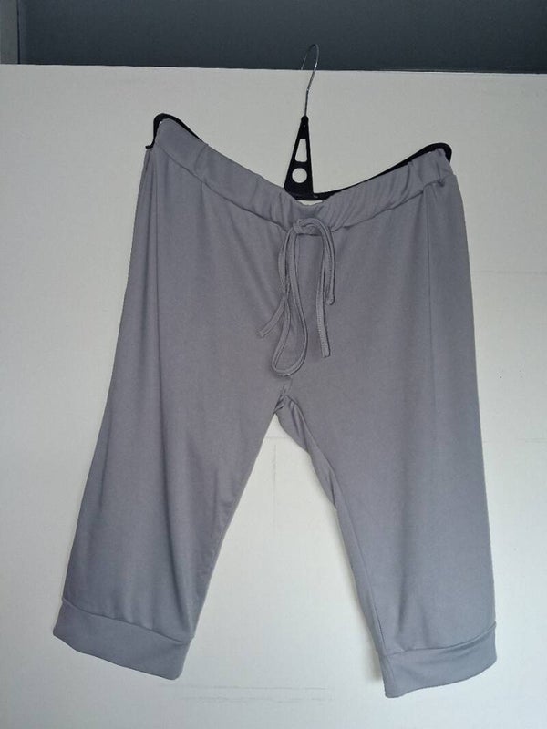Grijs capri broek driekwart, maat 2XL