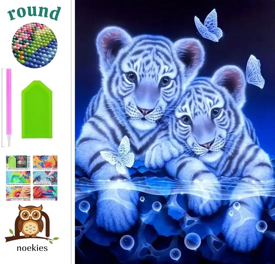 nr 227 Diamond Painting Tijgers en vlinders 40x30cm (rond)