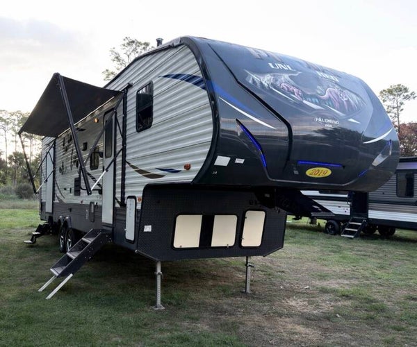 2019 Puma Toy hauler