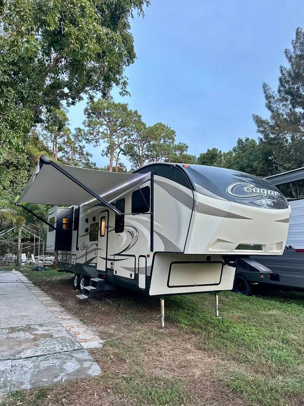 2017 Keystone Cougar 326RDS