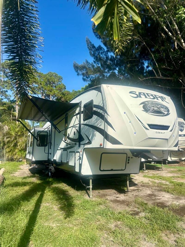 2018 Forest River Sabre 36BHQ