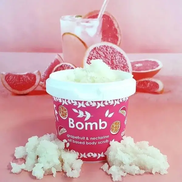 Bomb Cosmetics, Grapefruit & Nectarine Body scrub