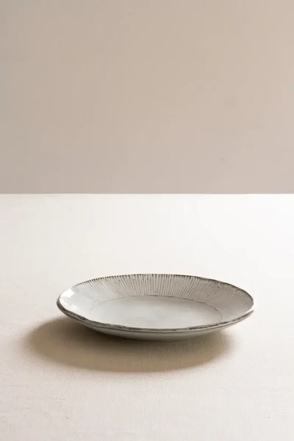 Dutch Rose,  Borden set 21,5 cm lichtgrijs