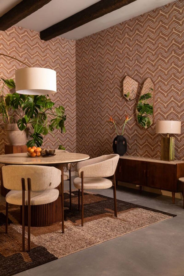 Dutchbone, Kleed Briton