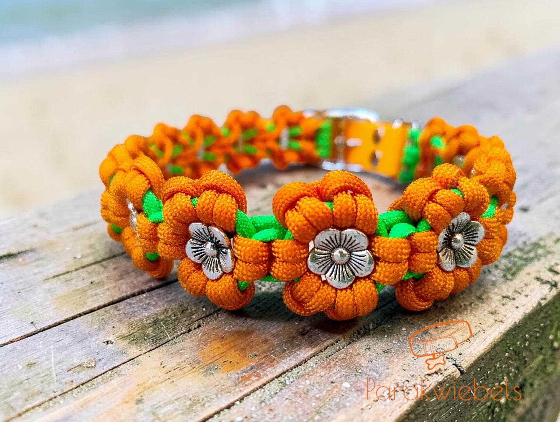 Halsband fleur oranje 45cm
