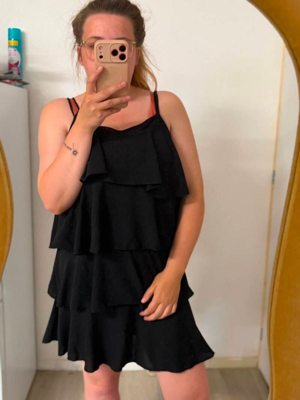 Ruffle jurk zwart