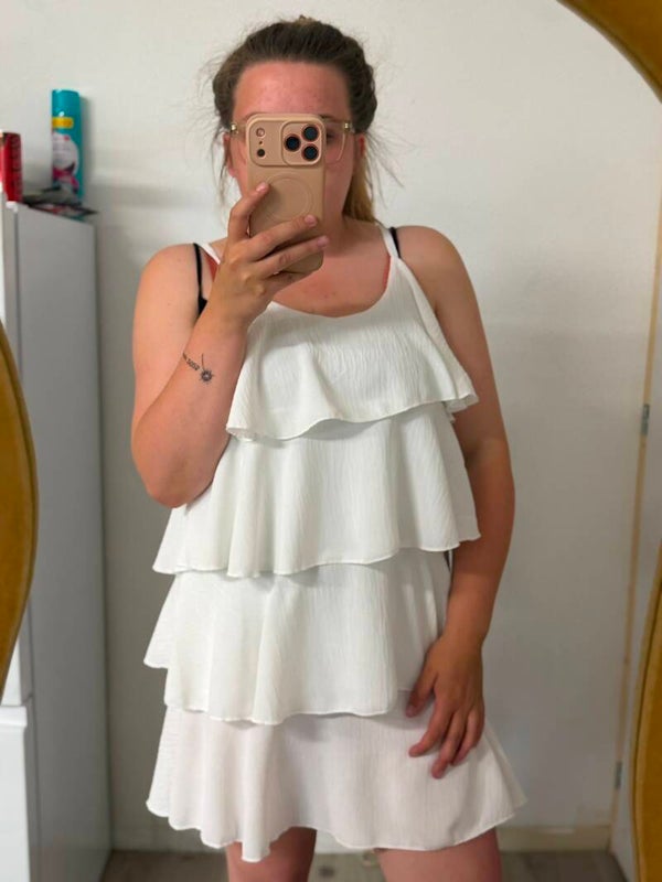Ruffle jurk wit