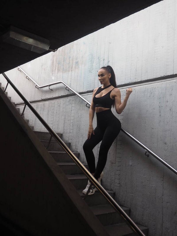 Fit With Katrie- treeniohjelma