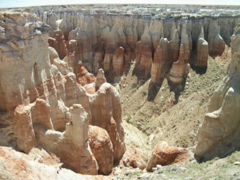 Coalmine Canyon is op 12 plaatsen te bewonderen