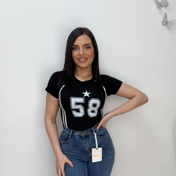 Camiseta número pegada