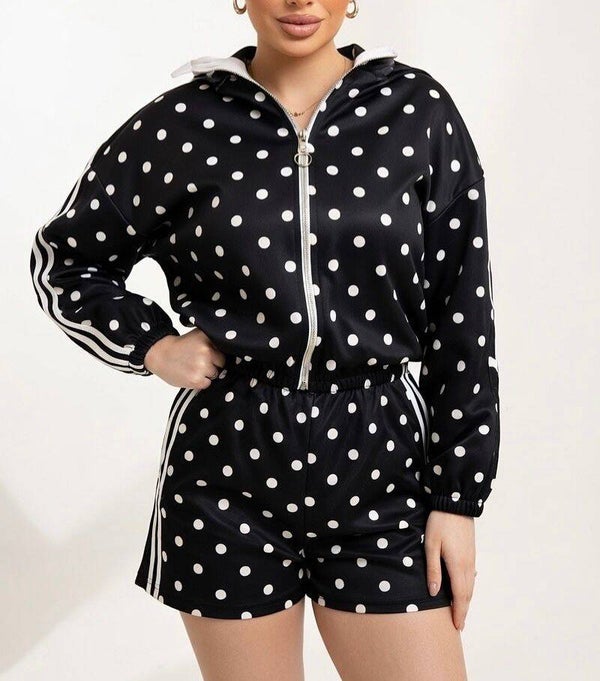 Conjunto de lunares corto
