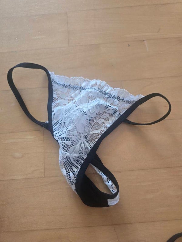String Tanga weiss