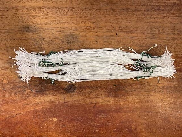 Nylonsøller, 26,8 cm. med åbent øje, 1.2 cm. Opklippede. 900 stk.