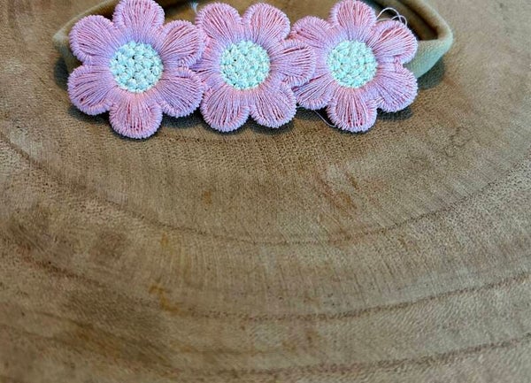 Haarband lichtroze bloemen