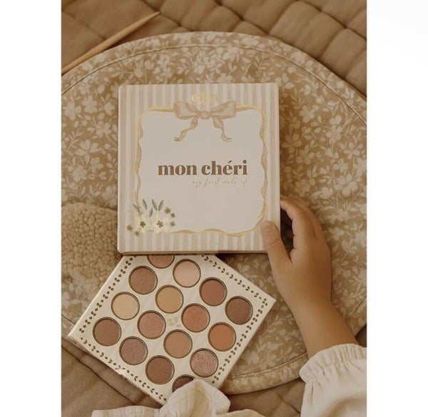 Mon Chérie - mijn eerste make-up set met 50 kleuren - Mrs Ertha