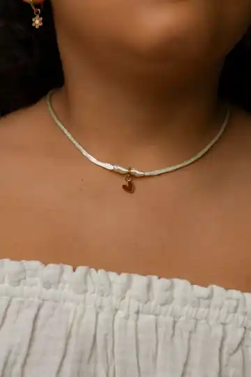 Make my necklace Vanilla - Mrs Ertha