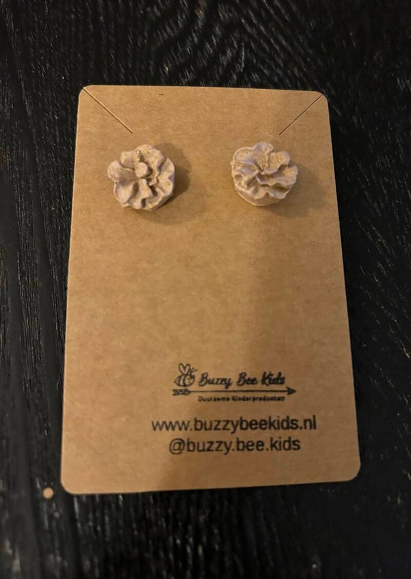 Oorbellen bloem taupe