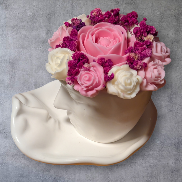 Romantischer Blumentopf "Gesichter" mit Wachsblütenweiß/rosa