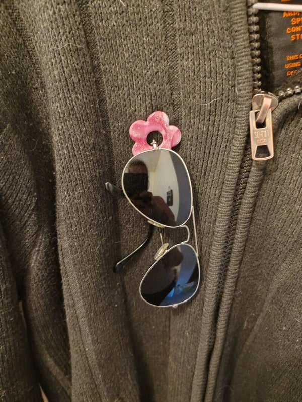 Broche porte-lunette