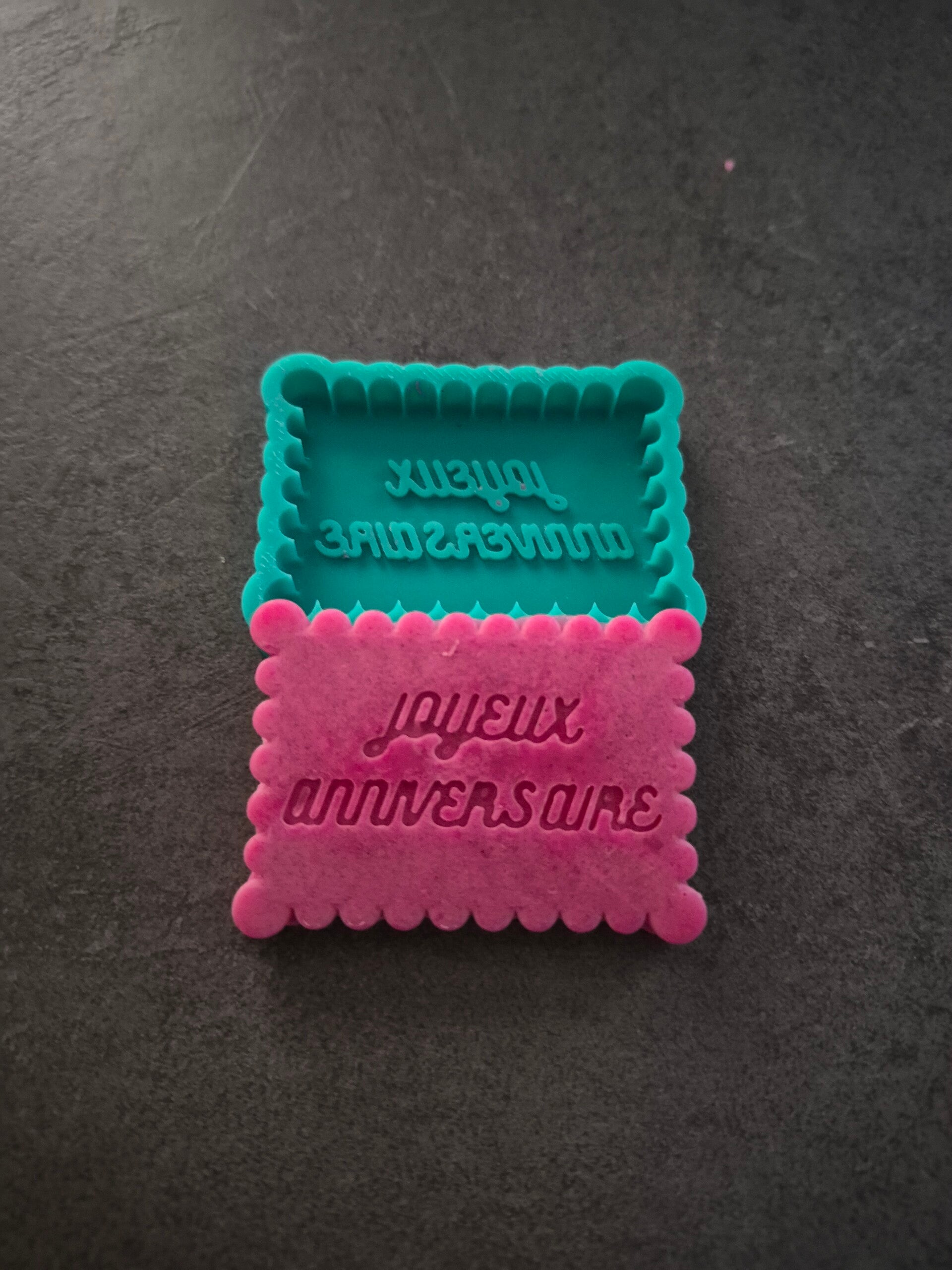 Moule biscuit joyeux anniversaire