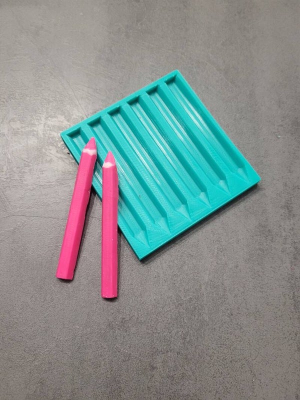 Moule plaque de crayon