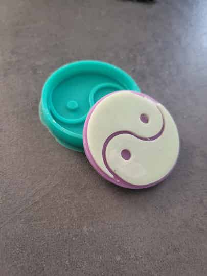 Moule yin yang