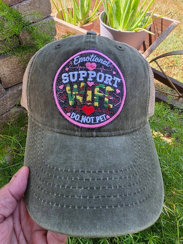 Emotional Support Wife Baseball Cap