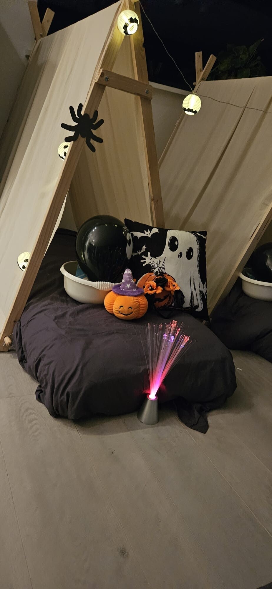 Thema Movie with Frends