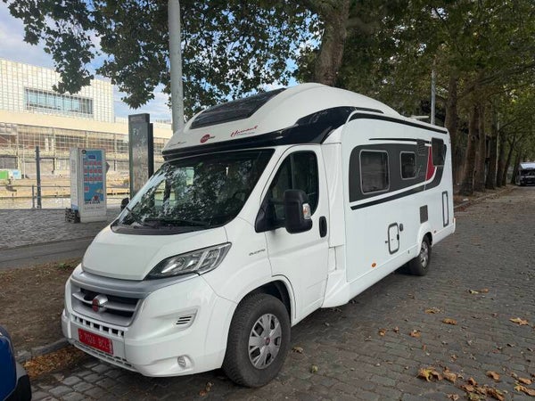 BURSTNER IXEO T728G PREMIUM
