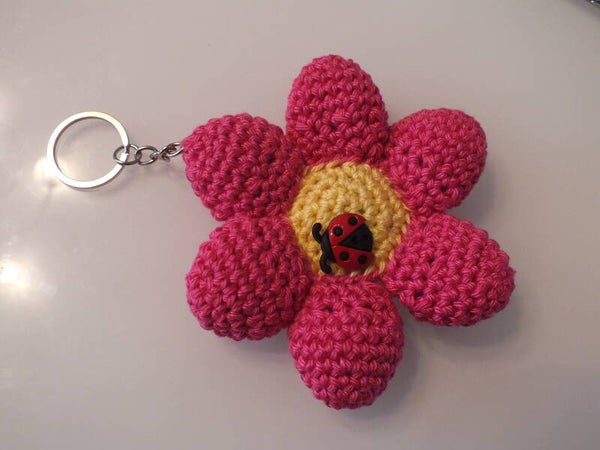 Tuto/patron porte clé fleur