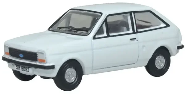 Oxford Diecast Ford Fiesta Mk1 Diamond White 1:76 76FF008