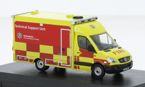 OXFORD Mercedes Benz AMBULANCE TECHNICAL SUPPORT UNIT - BEDFORDSHIRE FIRE & RESCUE SERVICE 1:76 76MA008