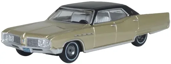 Oxford Diecast 1968 Buick Electra 225 Ivory Gold Mist/Black – 1:87 – 87BE68001